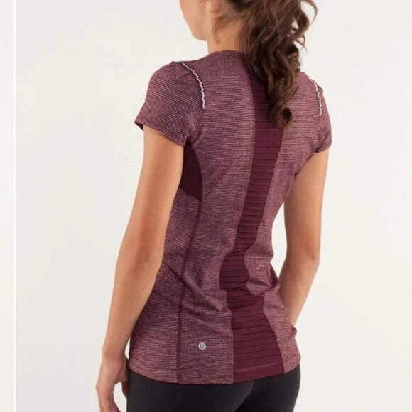 LULULEMON Star Runner Short Sleeves Red & White Bordeaux Tonka Stripes Sz 10 - Picture 2 of 6